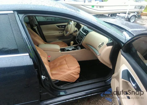 2016 Nissan Altima 2.5 S z USA, uszkodzony, nr VIN 1N4AL3AP5GC278982